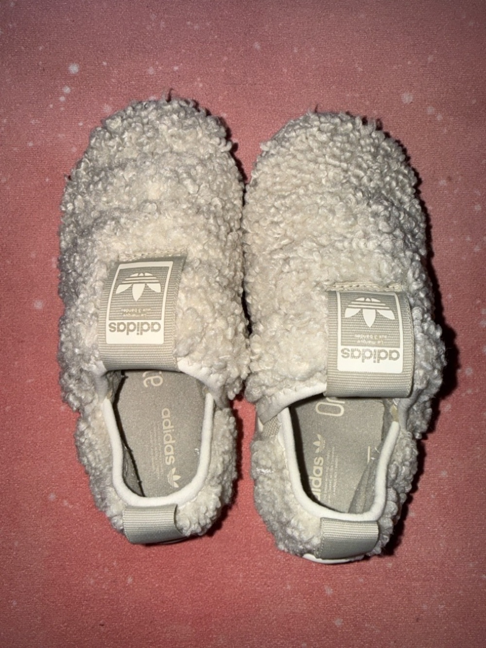 adidas toddler Kids Sherpa Slip-On Sneakers in Cream 12.5k puffylette 360 c - Picture 6 of 8